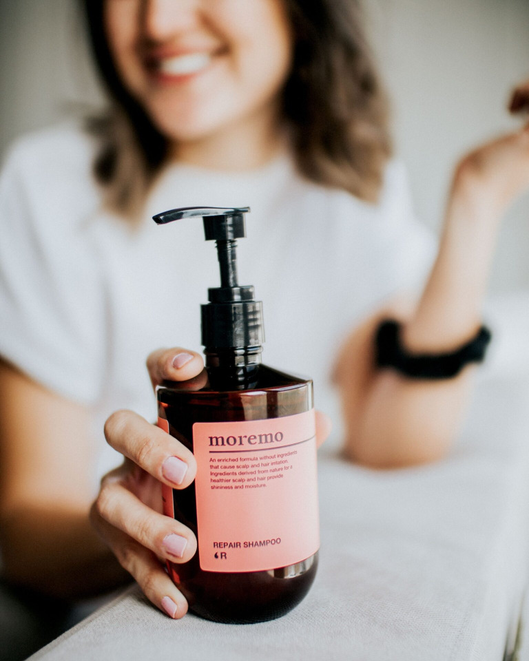 Hover Image of Moremo Repair Shampoo R